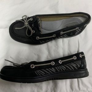 Sperry topsiders